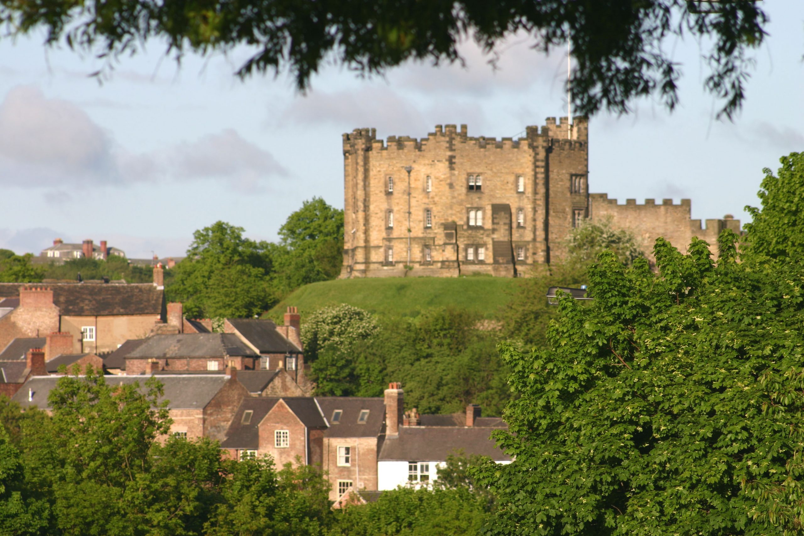 Durham Castle keep from Gilesgate